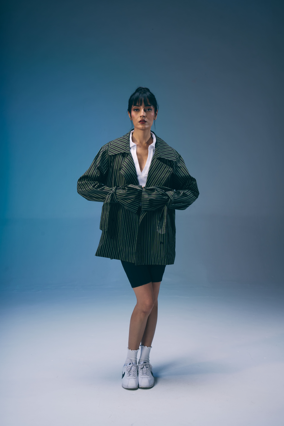 THE CHAMPIONSHIPS PINSTRIPE TRENCH SHIRT