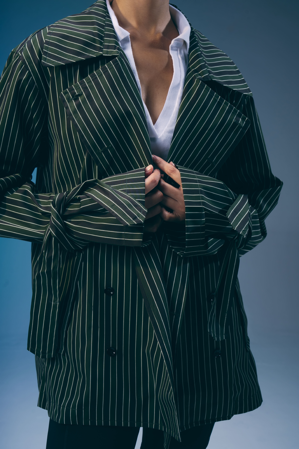 THE CHAMPIONSHIPS PINSTRIPE TRENCH SHIRT
